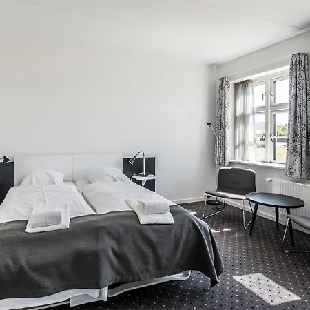 Hotel Soparken 3*