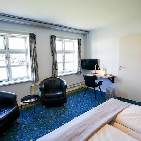 فندق Soparken 3*