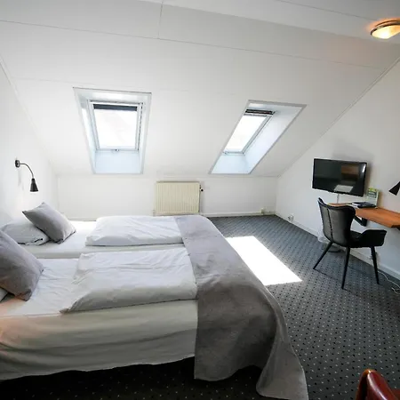 Søparken 3*