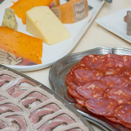 فندق Soparken 3*